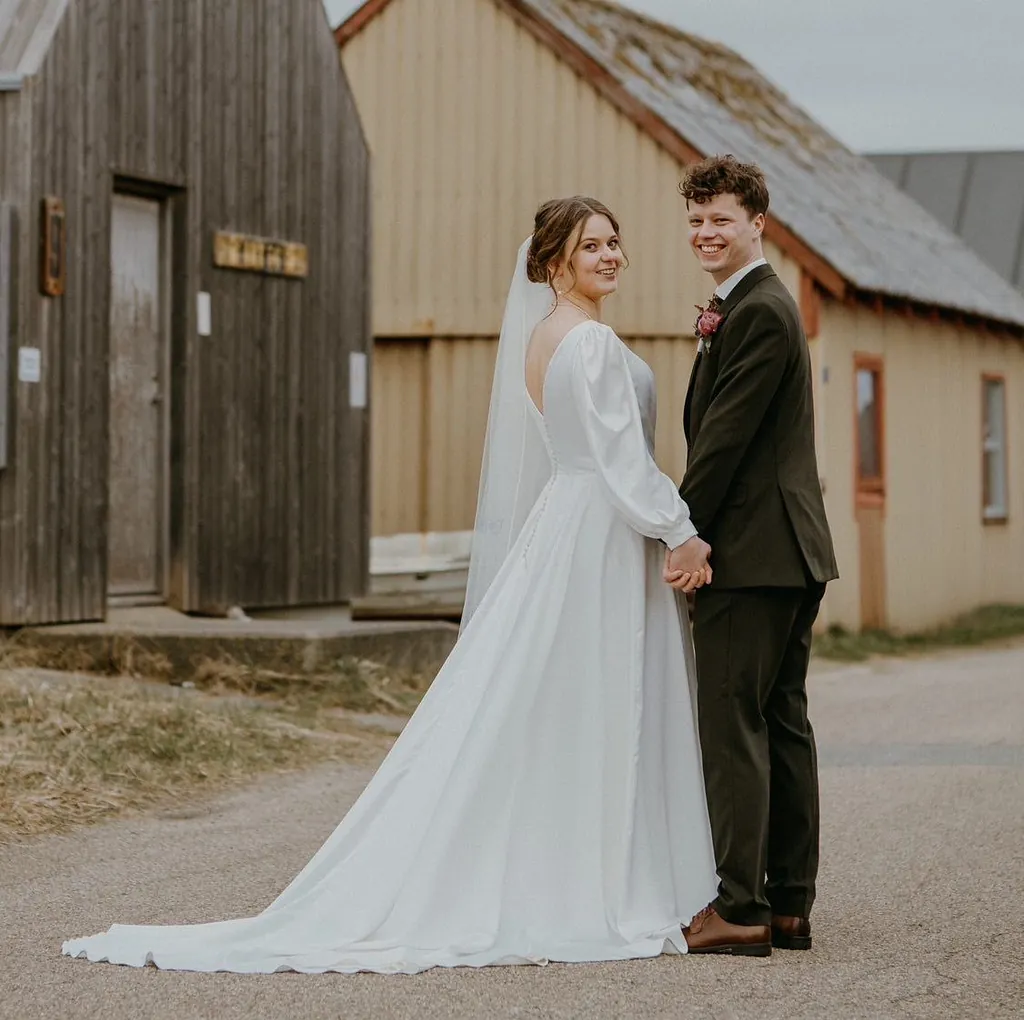 Anmeldelser af Smuk by P Statements